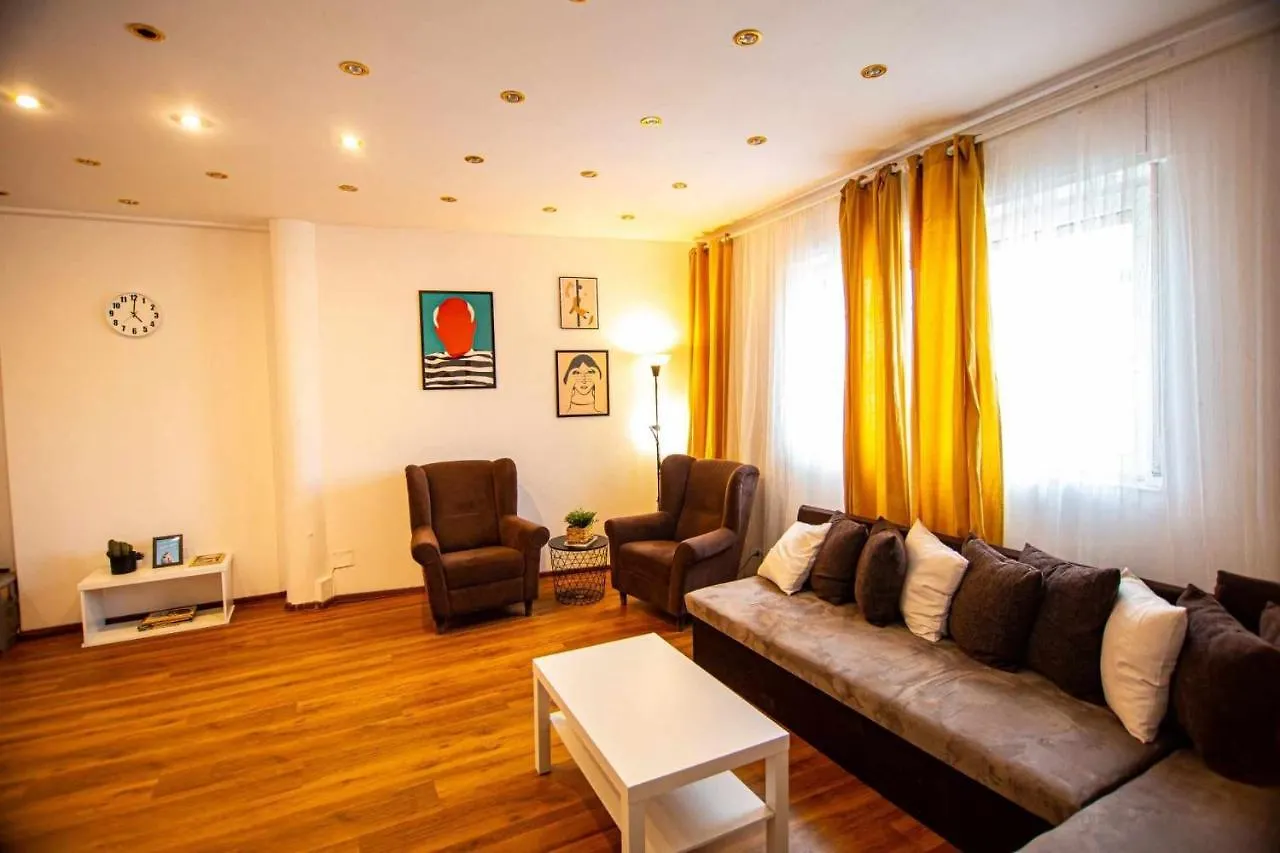 Apartment With Panoramic Terrace In City Center Bucharest Romania